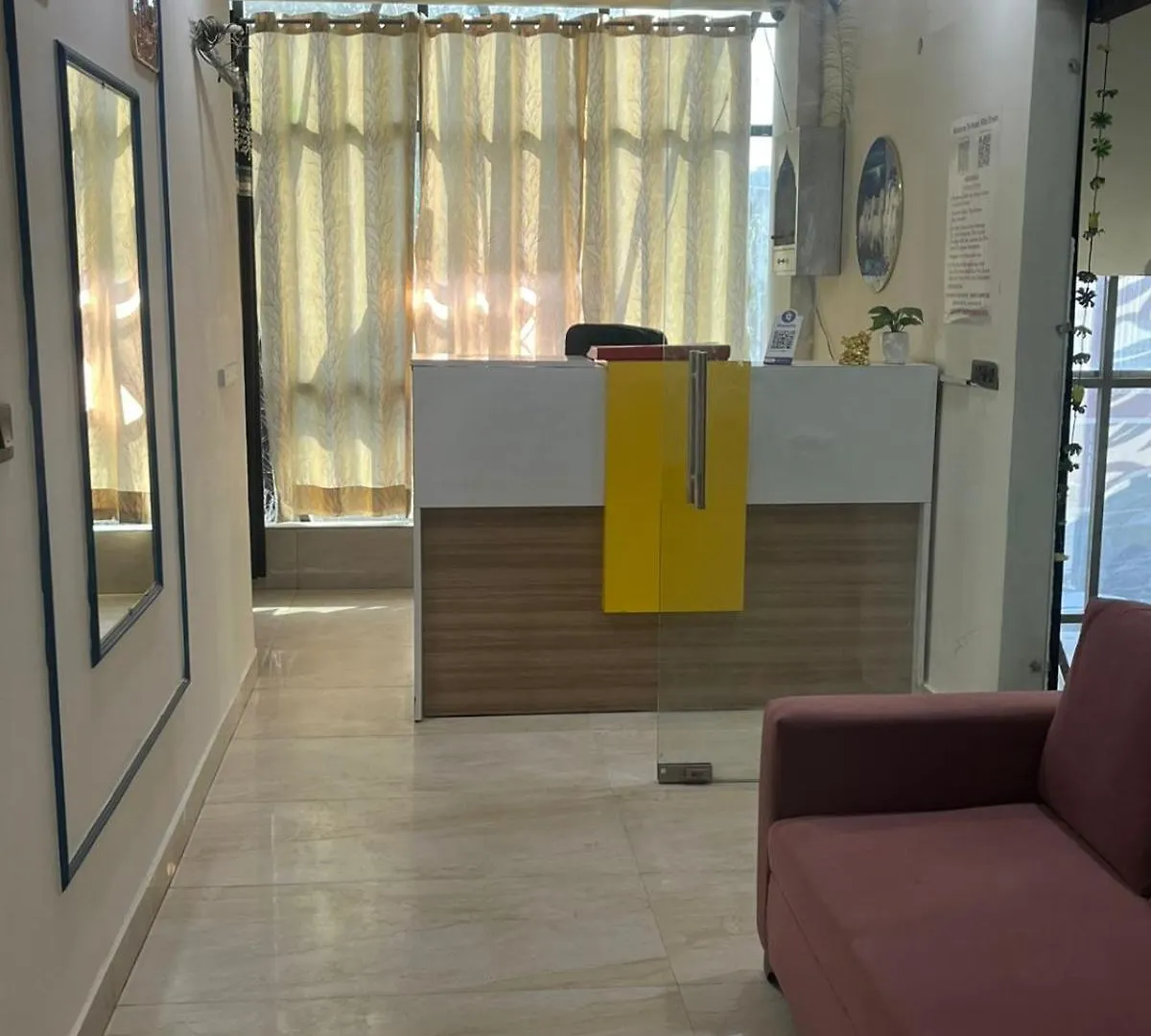 Hotel Neon Tower Nuova Delhi