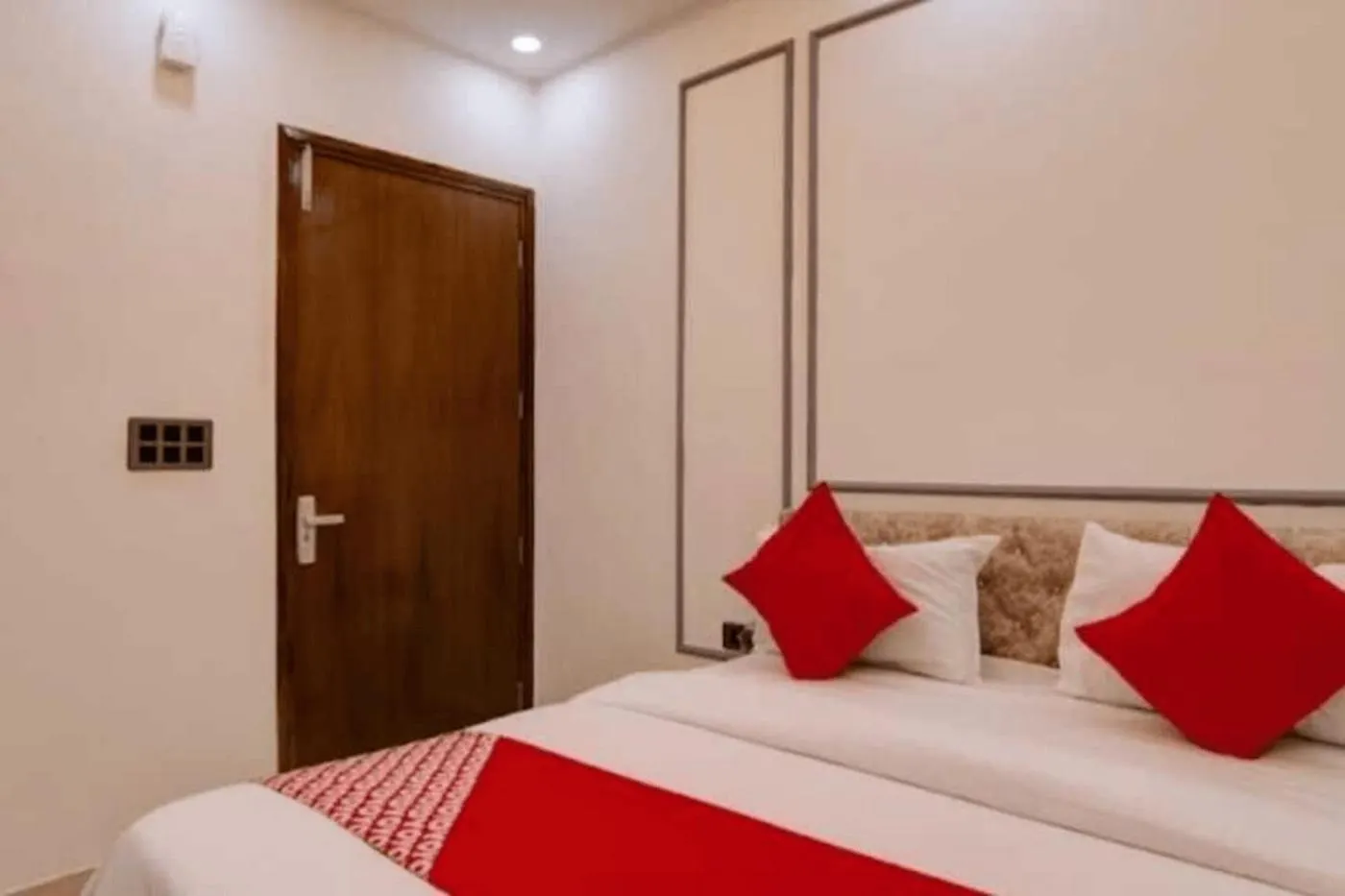 Hotel Neon Tower Nuova Delhi